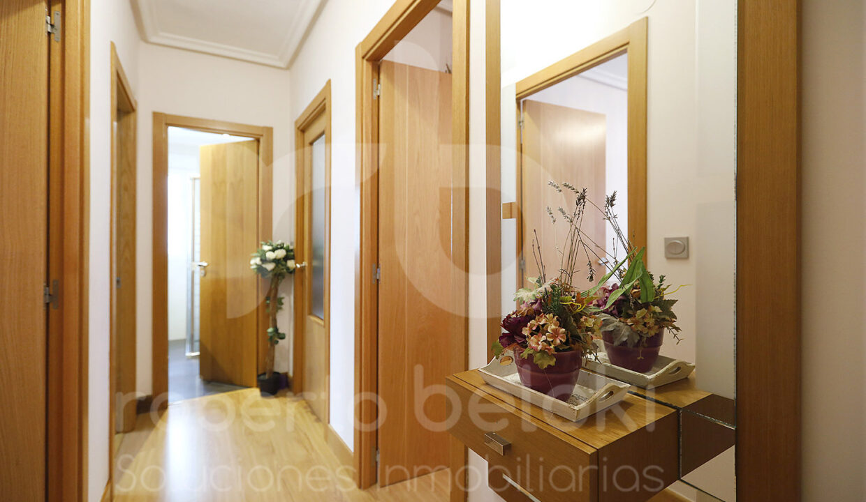 Roberto Beoki P2047 (2)-M