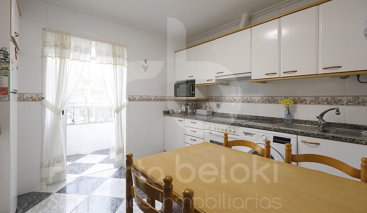 Roberto Beoki P2047 (9)-M