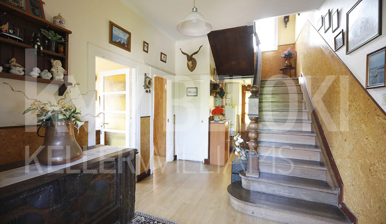 Roberto Beloki DC1719 (16)-M