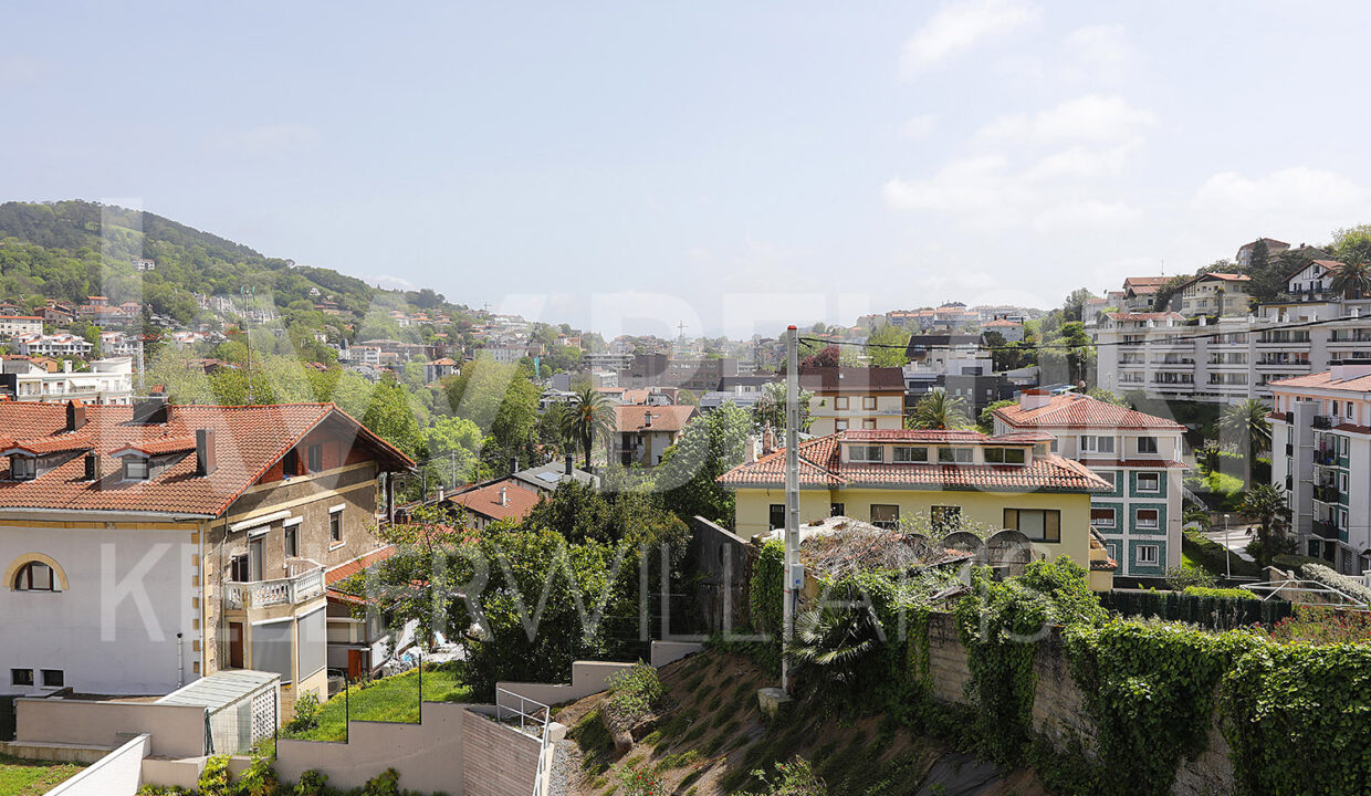 Roberto Beloki DC1719 (40)-M