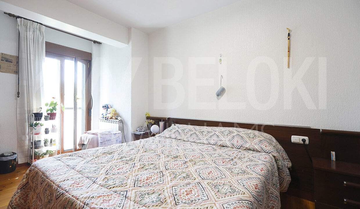 Roberto Beloki DP1795 (17)-M