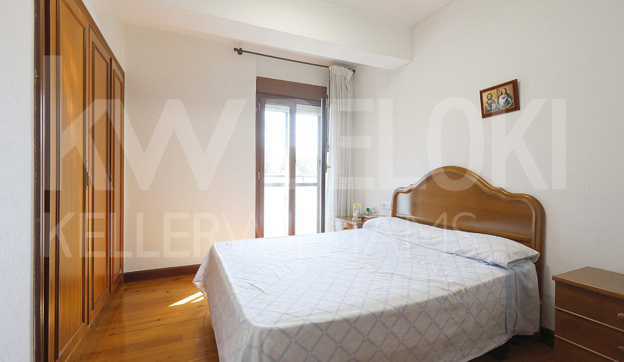 Roberto Beloki DP1795 (20)-M