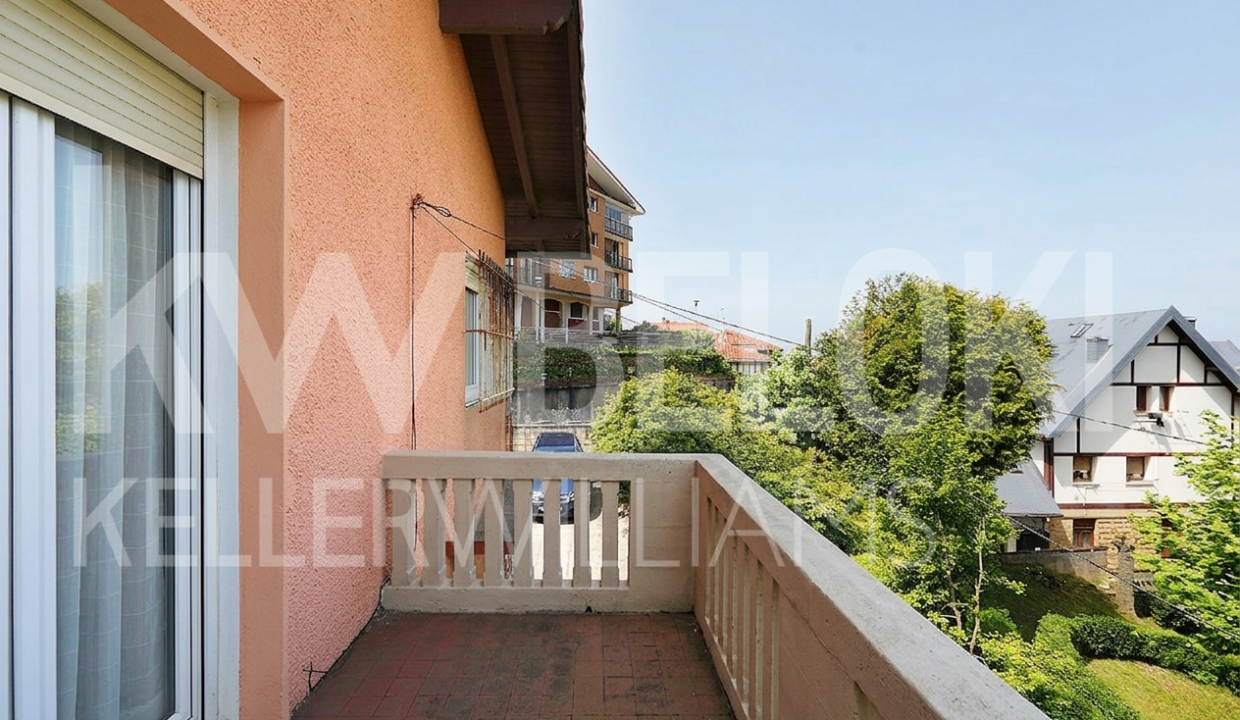 foto balcón sin marca