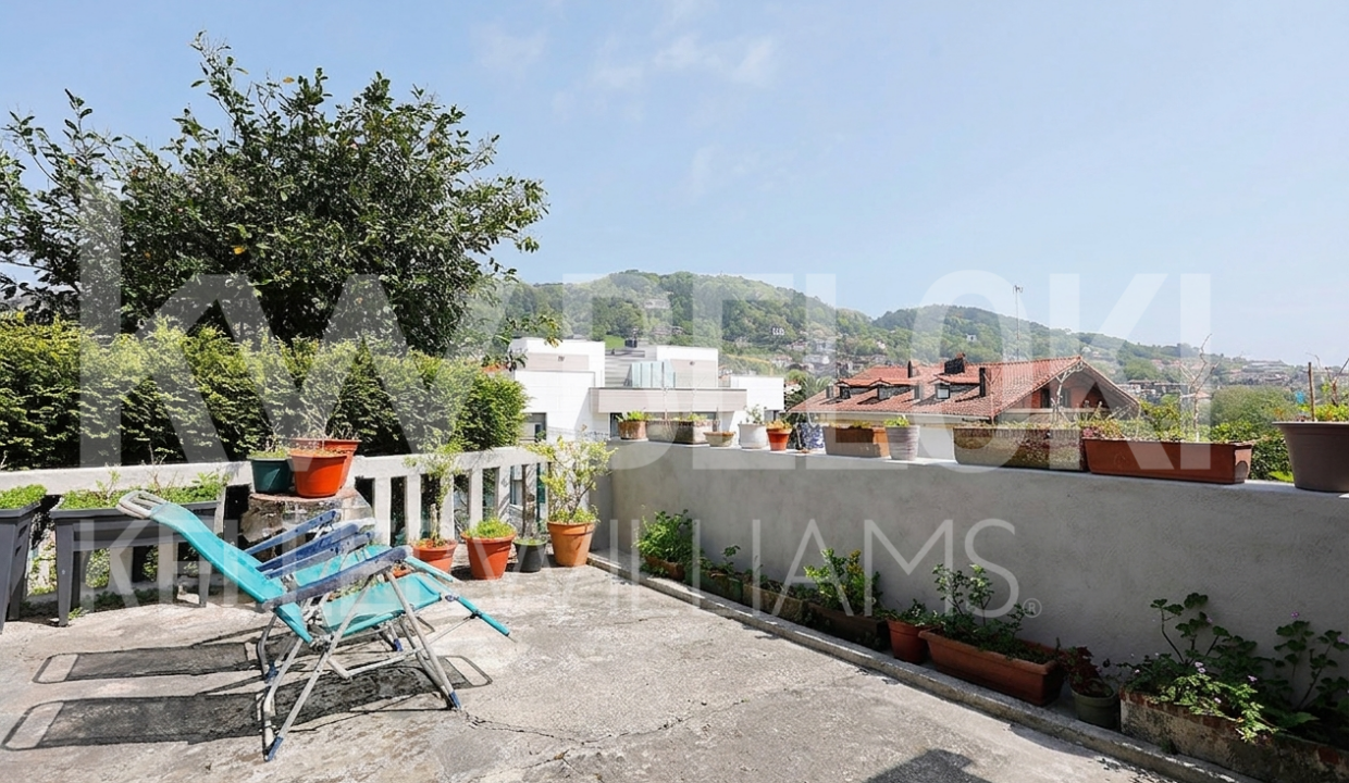 foto solarium muro limpio sin marca