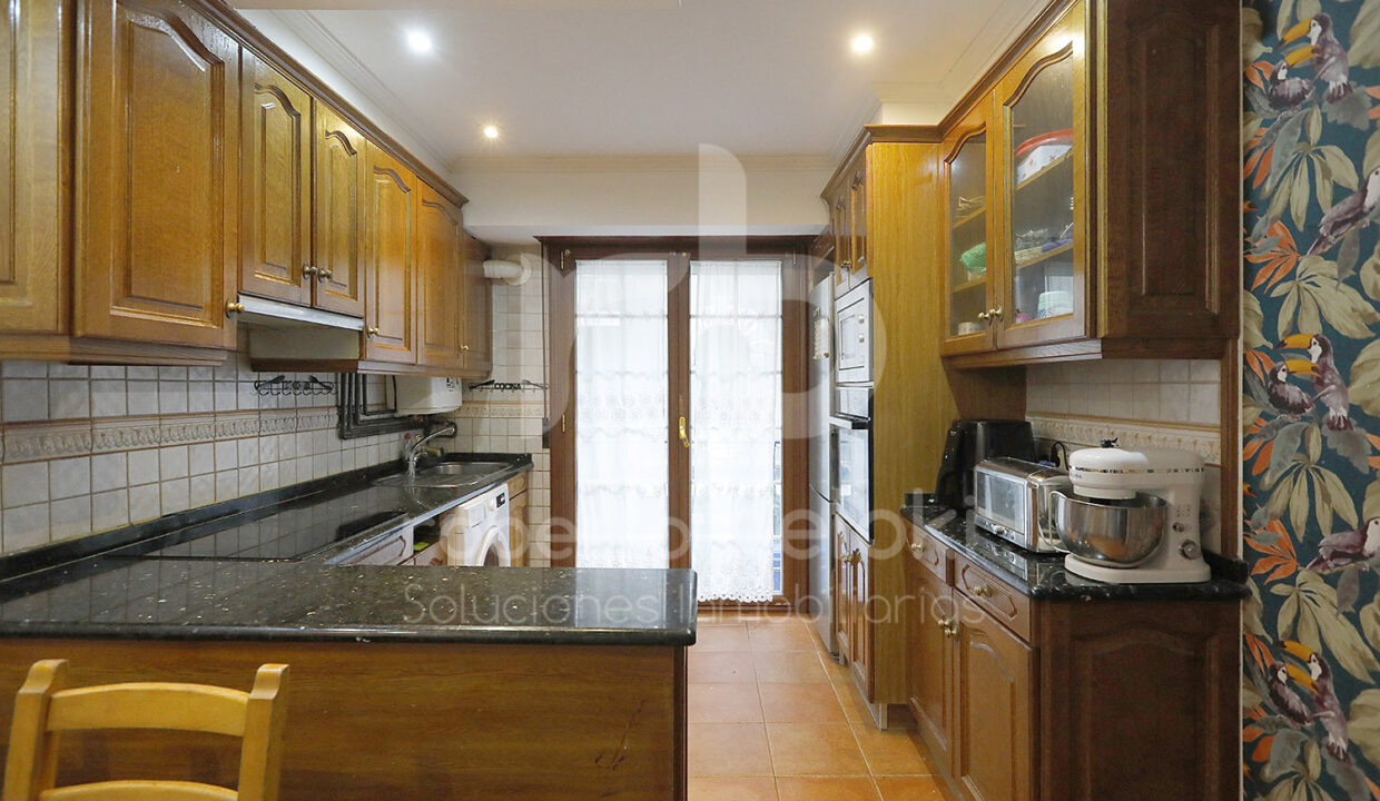 roberto Beloki P2055 (14)-M