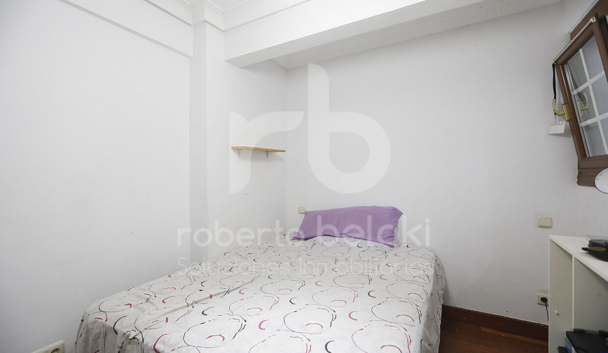 roberto Beloki P2055 (18)-M