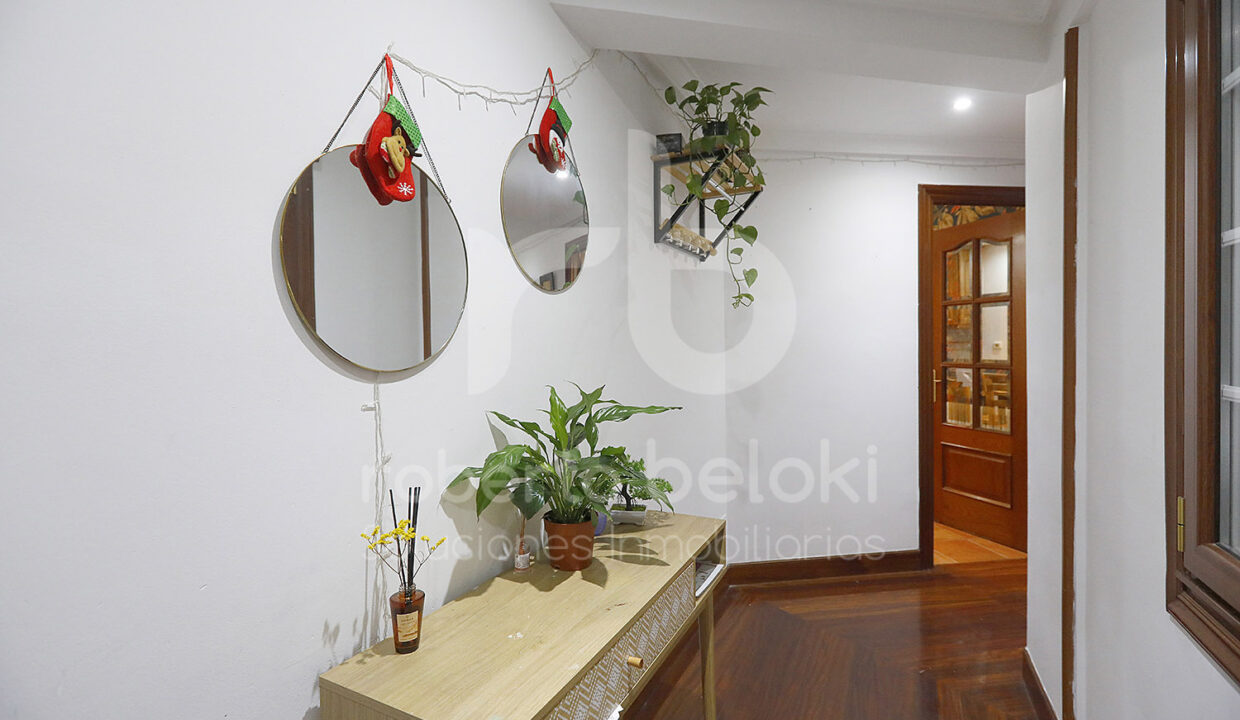 roberto Beloki P2055 (3)-M