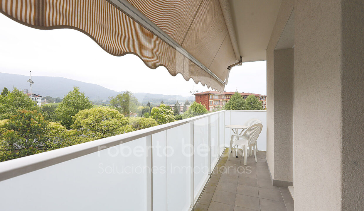 Roberto Beloki P2057 (19)-M
