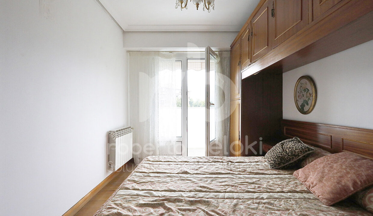 Roberto Beloki P2057 (26)-M