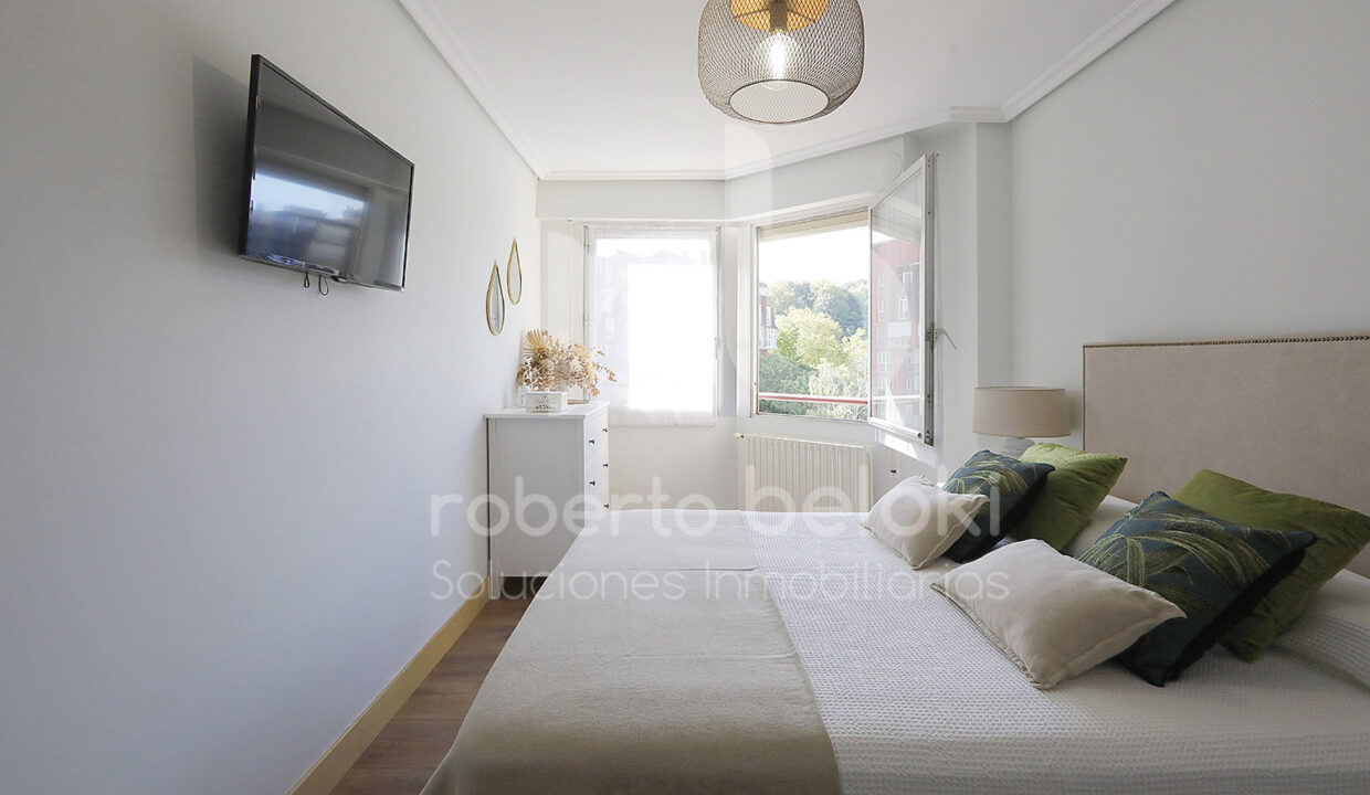 Roberto Beloki P2059 (18)-M