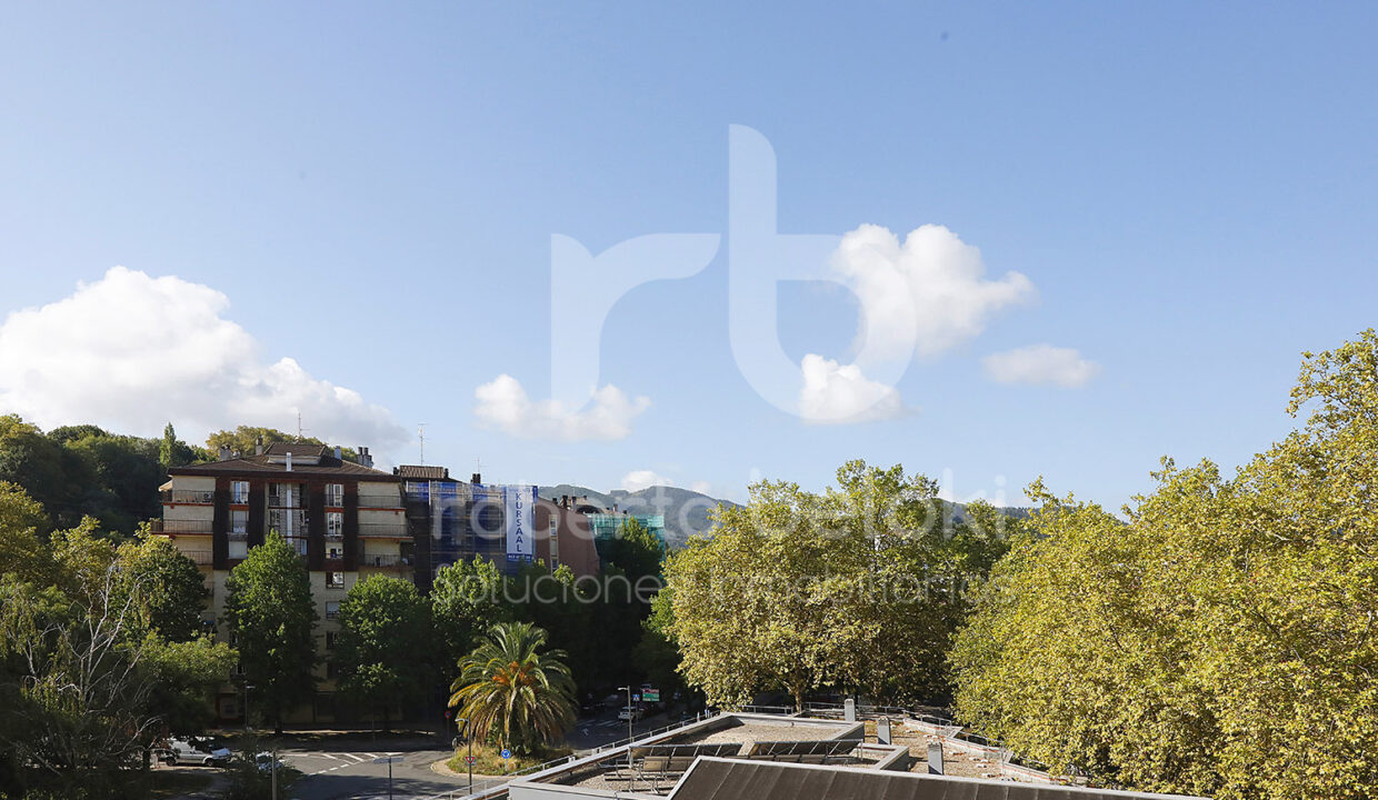 Roberto Beloki P2059 (19)-M