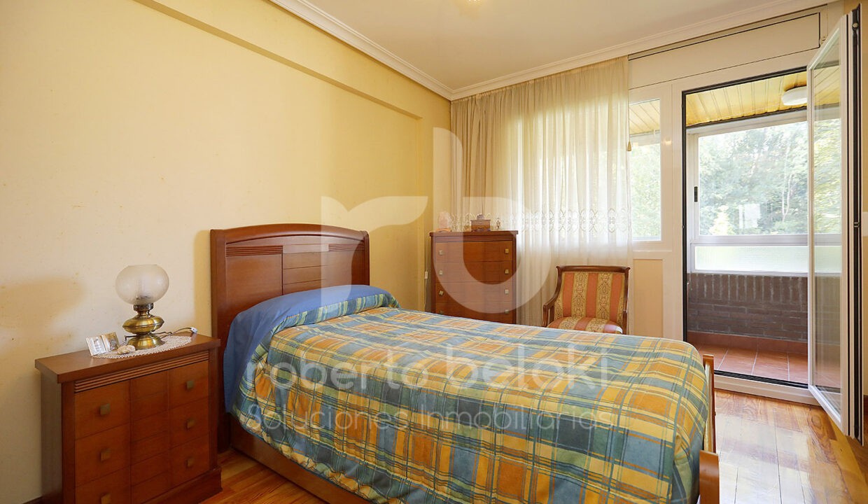 Roberto Beloki P2060 (27)-M