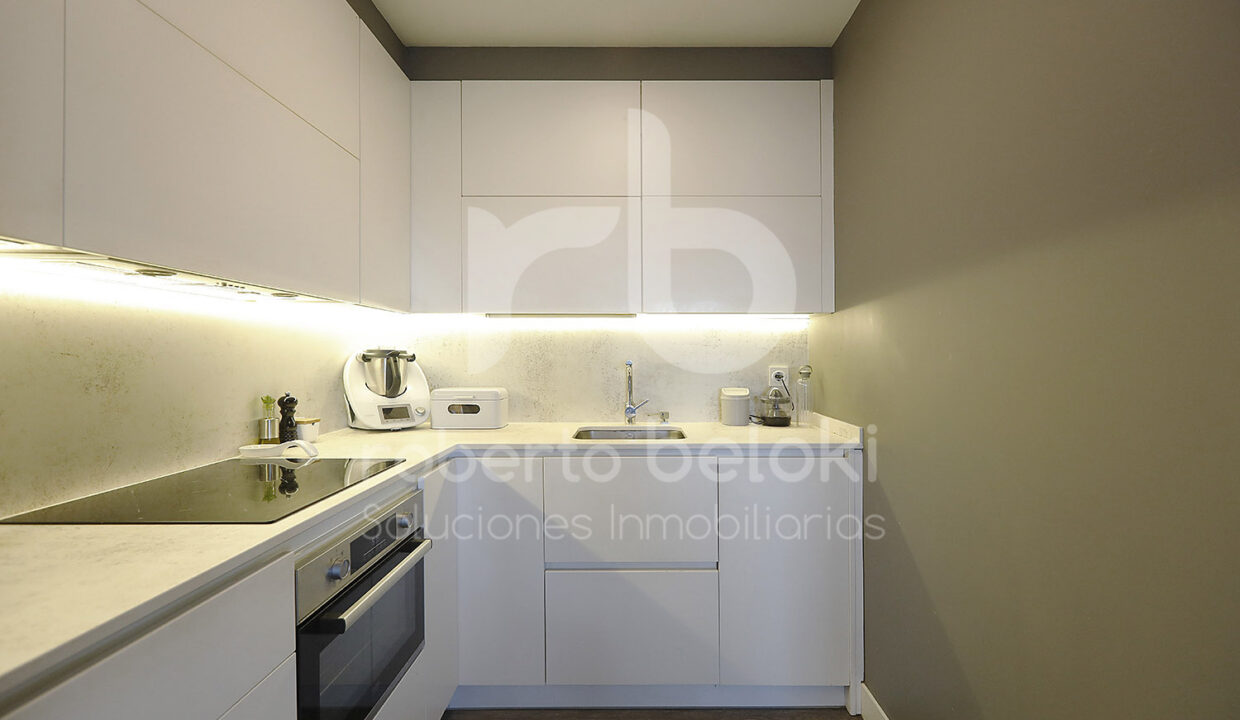 Roberto Beloki P2061 (13)-M