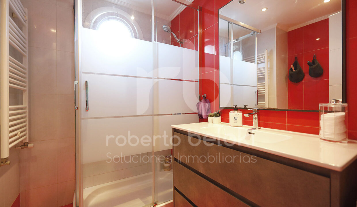 Roberto Beloki P2061 (24)-M