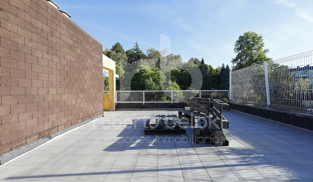 Roberto Beloki P2061 (44)-M