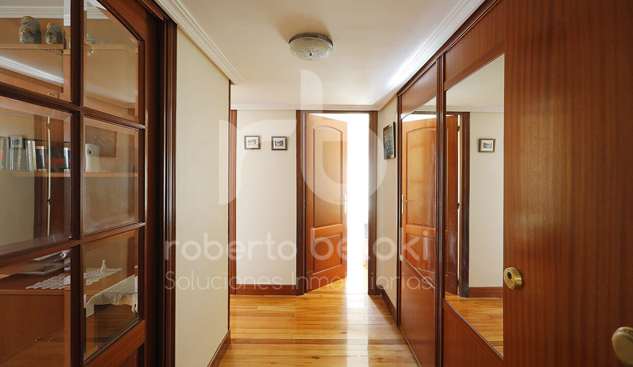 Roberto Beloki GP2022 (1)-M
